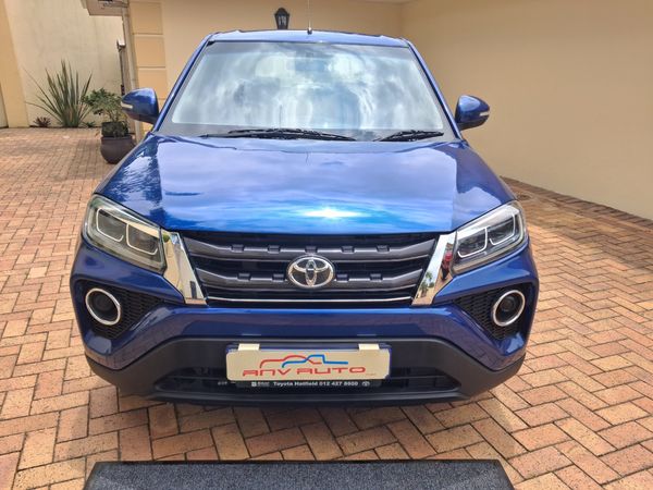2022-Toyota-Urban-Cruiser-15-Xi image:1