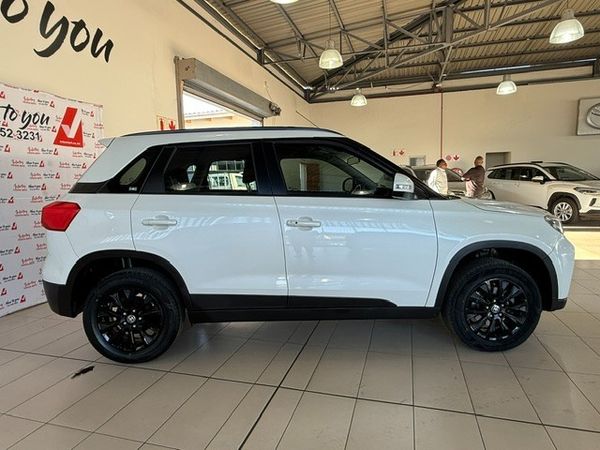 2022-Toyota-Urban-Cruiser-URBAN-CRUISER image:2