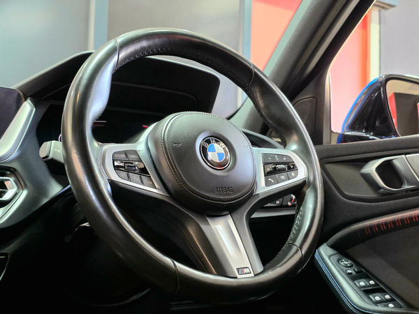 2019-BMW-1-Series-118i-M-Sport image:15