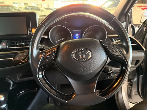 2019-Toyota-C-HR-CHR image:14