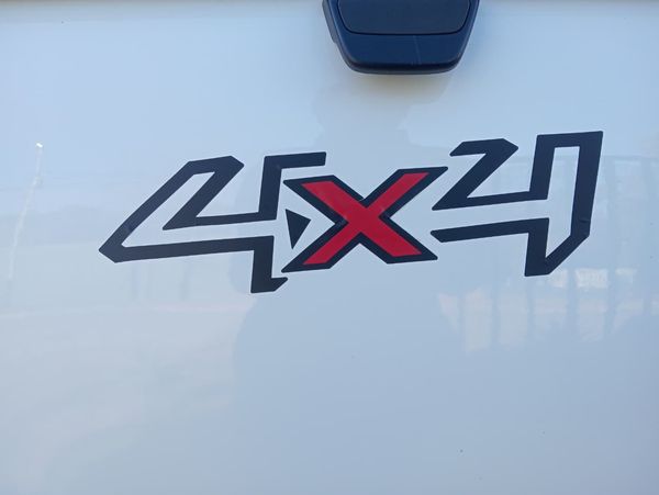 2012-Ford-Ranger-22-TDCi-XLS-4x4-Single-Cab image:10