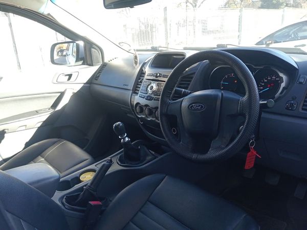 2012-Ford-Ranger-22-TDCi-XLS-4x4-Single-Cab image:8