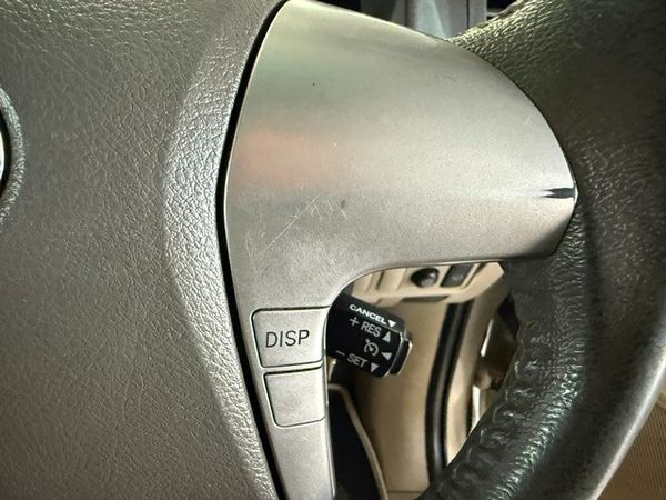 2012-Toyota-Fortuner-fortuner image:10