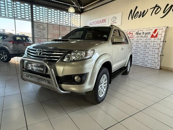 2012-Toyota-Fortuner-fortuner image:1