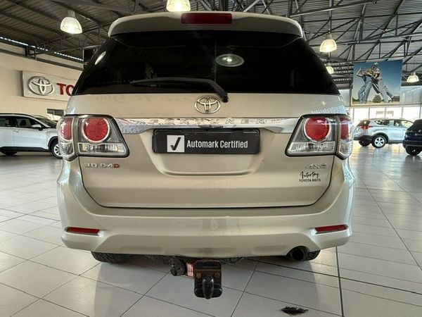 2012-Toyota-Fortuner-fortuner image:7