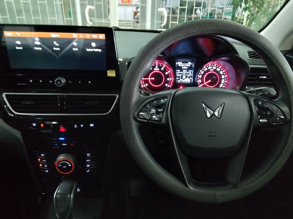 2025-Mahindra-XUV-3XO-12T-MX3-Auto image:10