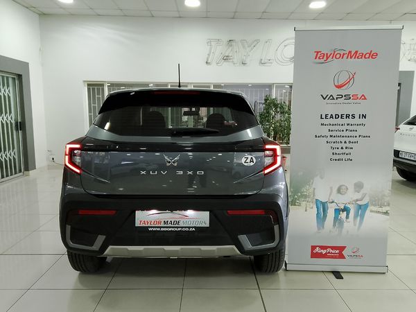 2025-Mahindra-XUV-3XO-12T-MX3-Auto image:3