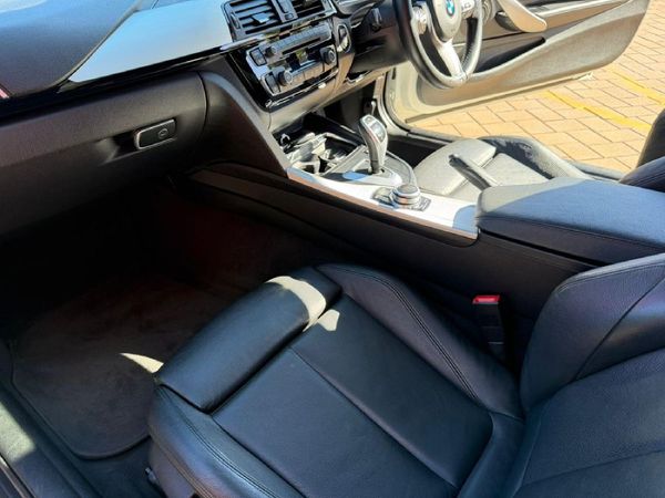 2018-BMW-4-Series-420i-Coupe-Luxury-Line image:9