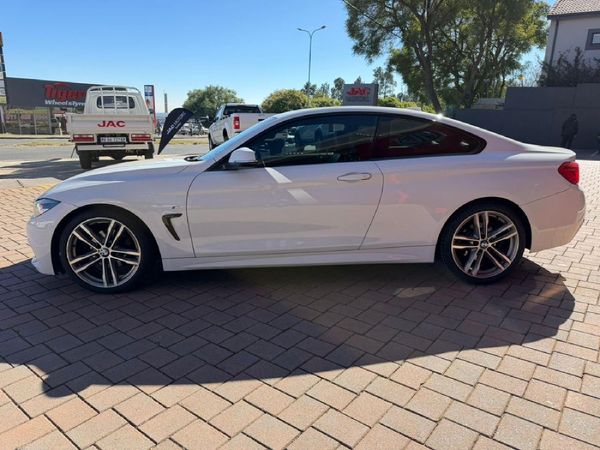 2018-BMW-4-Series-420i-Coupe-Luxury-Line image:6