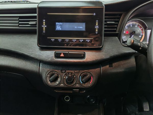 2023-Toyota-Rumion-15-SX-Auto image:17