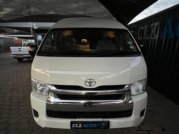2020-Toyota-Quantum-25-D-4D-14-seat image:3