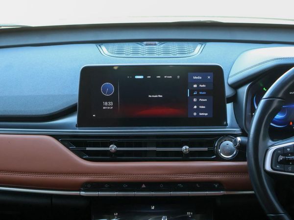 2022-Chery-Tiggo-8-Pro-16-TDGi-Executive-DCT image:9