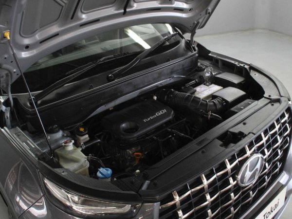 2021-Hyundai-Venue-10-TGDI-Fluid image:15