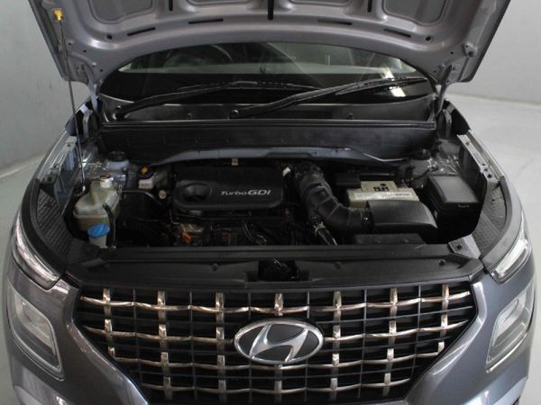 2021-Hyundai-Venue-10-TGDI-Fluid image:22