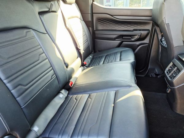 2025-Ford-Ranger-20D-XLT-HR-Double-Cab-Auto image:19