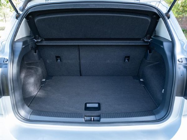 2025-Volkswagen-T-Cross-10-TSI-Life-Auto image:11