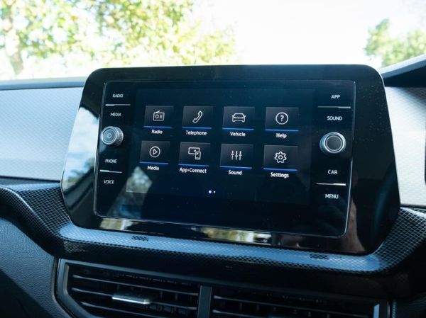2025-Volkswagen-T-Cross-10-TSI-Life-Auto image:21