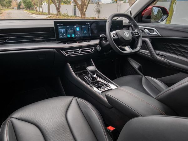 2025-MG-HS-15T-Del-Auto image:16
