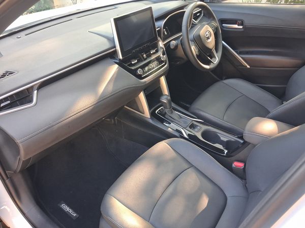 2025-Toyota-Corolla-Cross-18-XR-Hybrid image:13