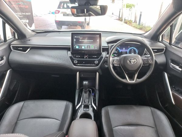2025-Toyota-Corolla-Cross-18-XR-Hybrid image:14