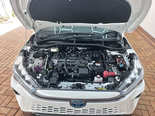 2025-Toyota-Corolla-Cross-18-XR-Hybrid image:25