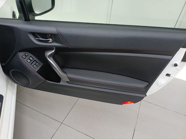 2013-Toyota-86-20-High image:10