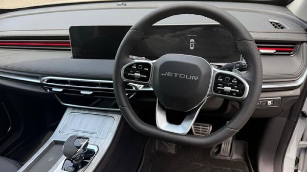 2026-Jetour-X70-Plus-15T-Deluxe image:11