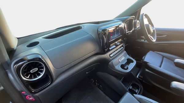 2025-Mercedes-Benz-Vito-119-20-CDI-Tourer-Select-Auto image:14