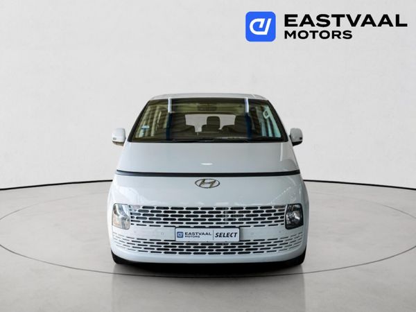 2025-Hyundai-Staria-22d-Executive-Auto image:1