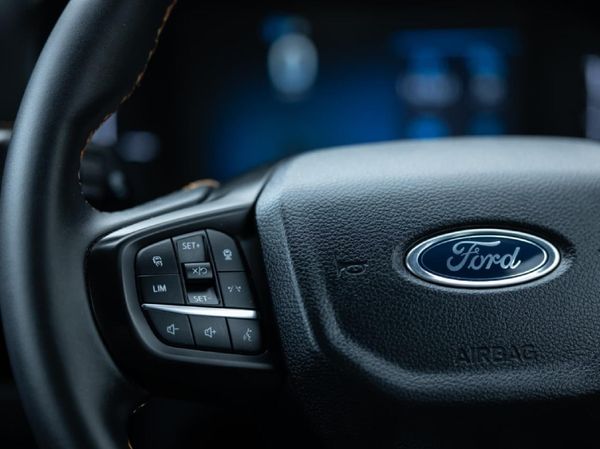 2025-Ford-Ranger-20D-Bi-T-Wildtrak-HR-Auto-4x4-SuperCab image:23