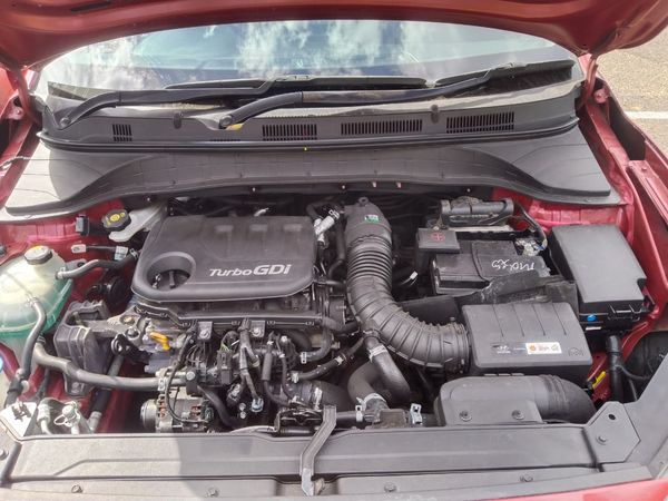 2021-Hyundai-Kona-10-TGDI-Executive image:15