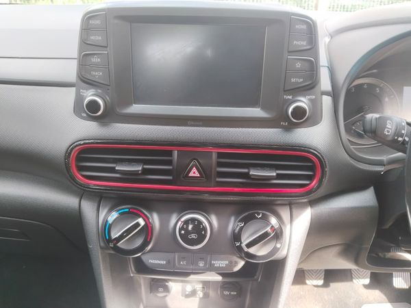 2021-Hyundai-Kona-10-TGDI-Executive image:8