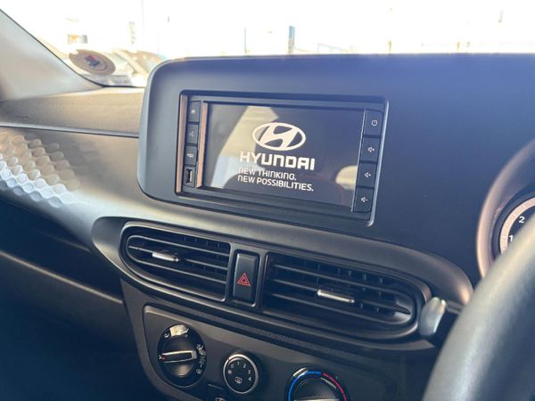 2021-Hyundai-Grand-i10-10-Motion image:16