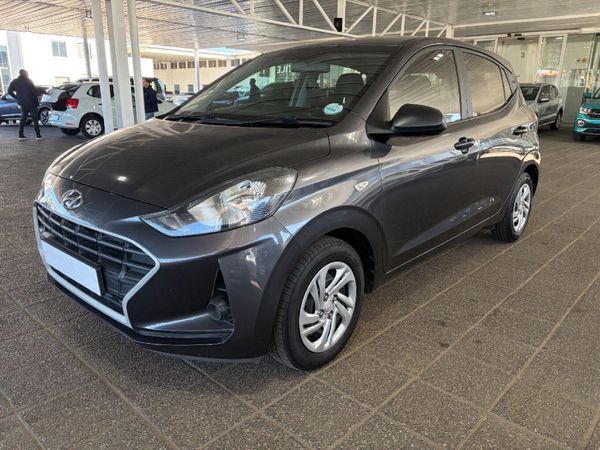 2021-Hyundai-Grand-i10-10-Motion image:3
