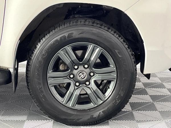 2024-Toyota-Hilux-24-GD-6-Raised-Body-Raider-Auto-Single-Cab image:3