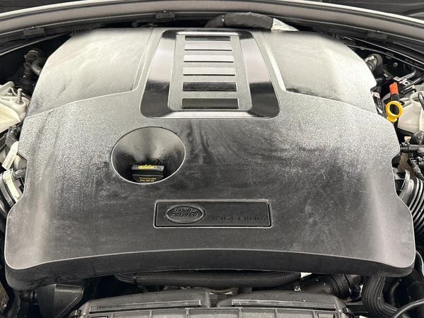 2021-Land-Rover-Range-Rover-Velar-30-V6-SC-SE-250kW-P340 image:13