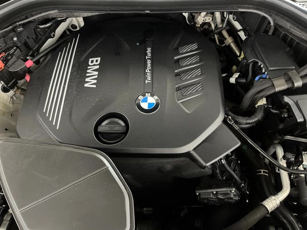 2021-BMW-X4-xDrive20d-M-Sport image:13