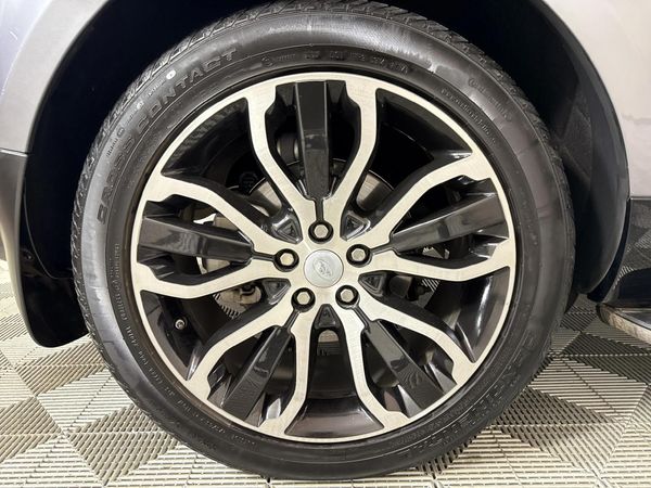 2019-Land-Rover-Range-Rover-Sport-30-SDV6-HSE image:5