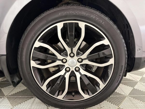 2019-Land-Rover-Range-Rover-Sport-30-SDV6-HSE image:7