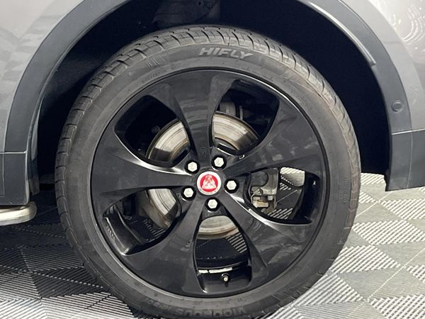 2019-Jaguar-E-Pace-D180-20D-First-Edition-132kW image:5