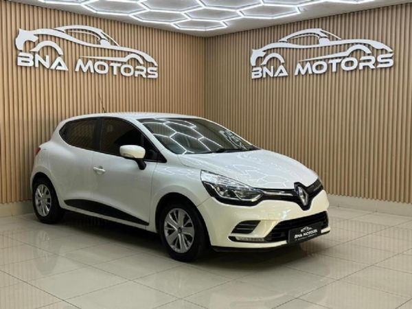 2019-Renault-Clio-IV-900T-Authentique-5-dr-66kW image:1
