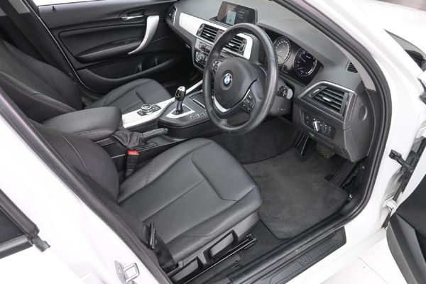 2018-BMW-1-Series-118i-5-dr-Auto image:3