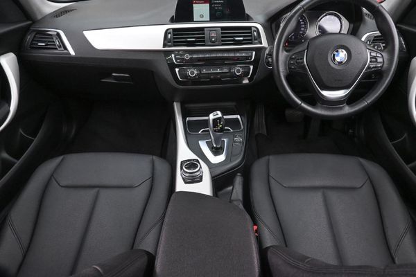 2018-BMW-1-Series-118i-5-dr-Auto image:7