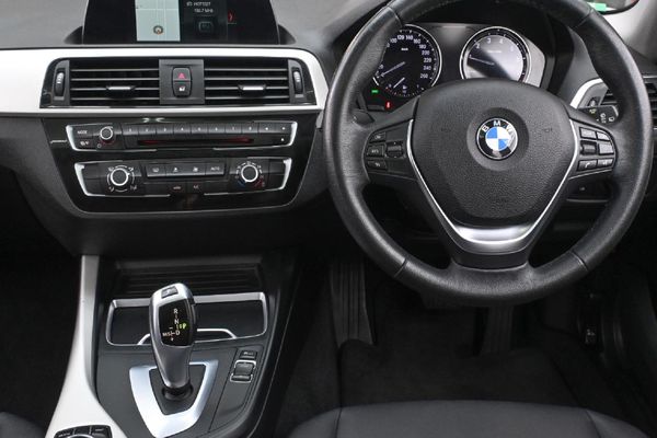 2018-BMW-1-Series-118i-5-dr-Auto image:8