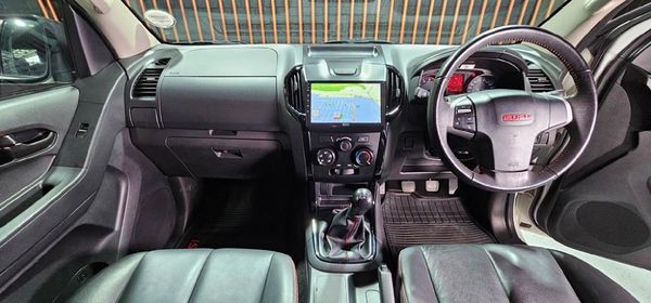 2022-Isuzu-D-Max-250-HO-X-Rider-LTD-Double-Cab image:19