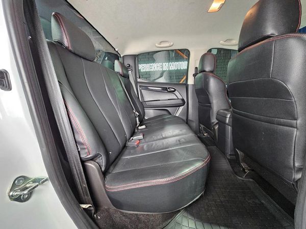 2022-Isuzu-D-Max-250-HO-X-Rider-LTD-Double-Cab image:21