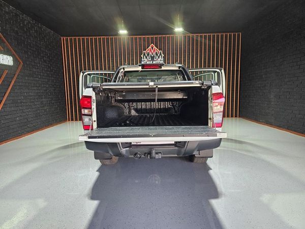2022-Isuzu-D-Max-250-HO-X-Rider-LTD-Double-Cab image:23
