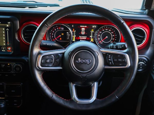 2022-Jeep-Wrangler-Unlimited-Rubicon-36-V6 image:11