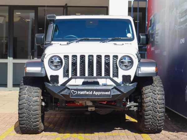 2022-Jeep-Wrangler-Unlimited-Rubicon-36-V6 image:1