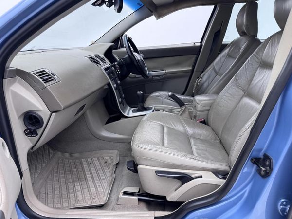 2005-Volvo-S40-18i image:6